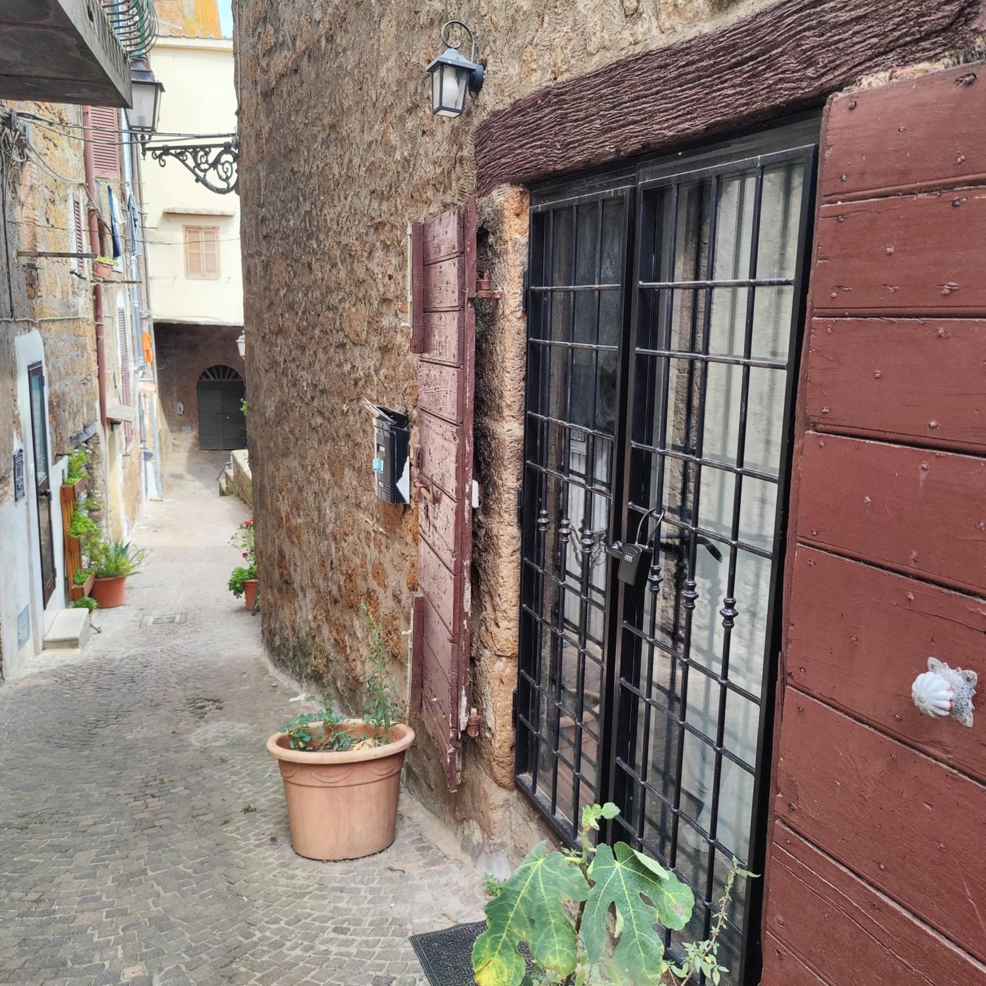 Maison Della Cattedrale Sutri Εξωτερικό φωτογραφία